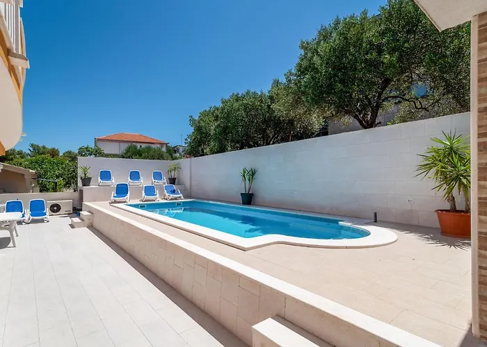 Mornar-3 By Interhome Appartement Trogir