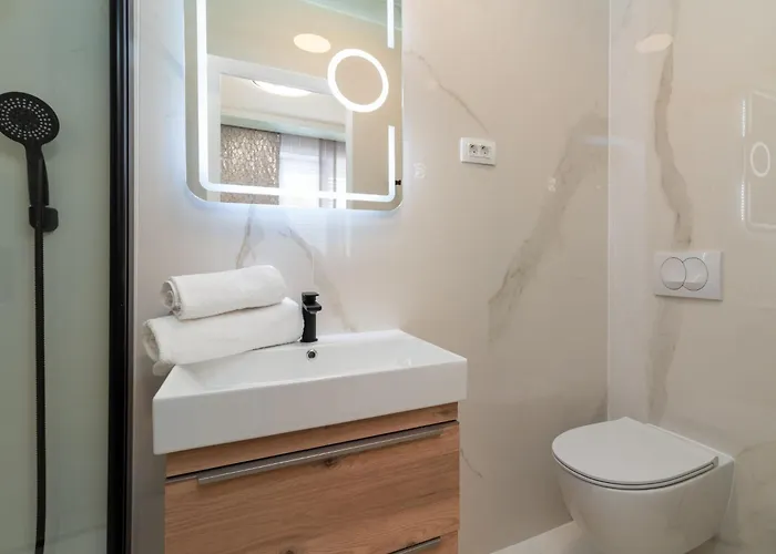 Appartement Mornar-3 By Interhome Trogir