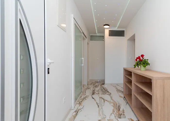 Mornar-3 By Interhome Appartement