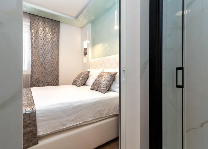 Mornar-3 By Interhome