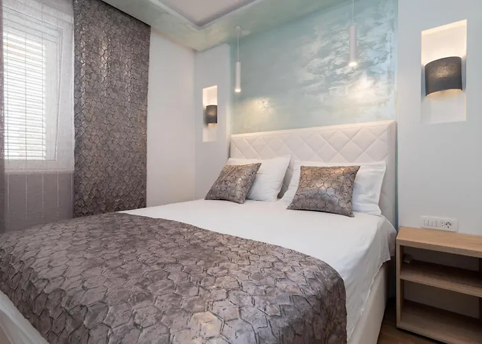 Mornar-3 By Interhome Trogir