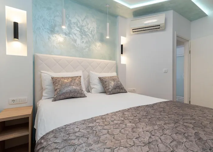 Mornar-3 By Interhome *