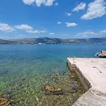 Apartamento Mornar-3 By Interhome